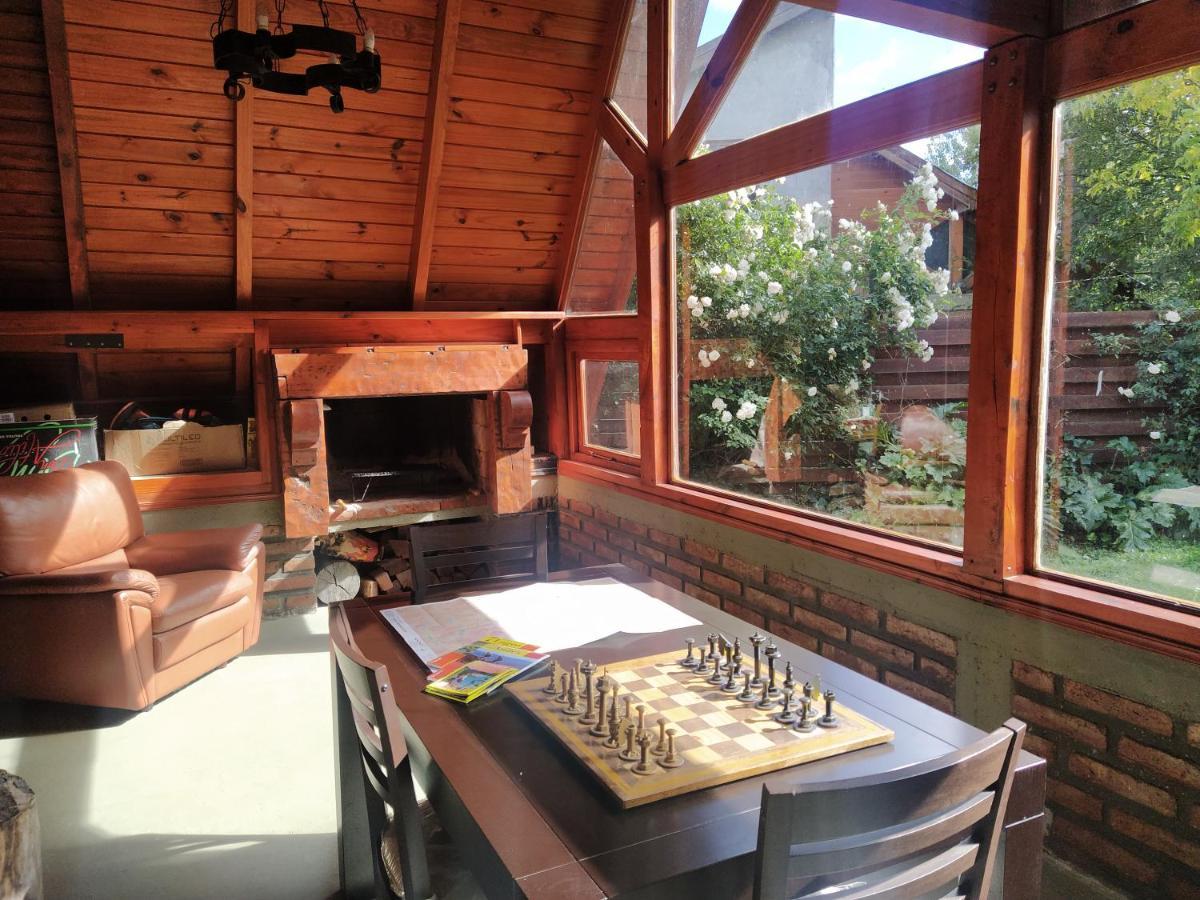 Habitacion Privada En Cabana Compartida "Los Cordobeses" San Martín de los Andes المظهر الخارجي الصورة